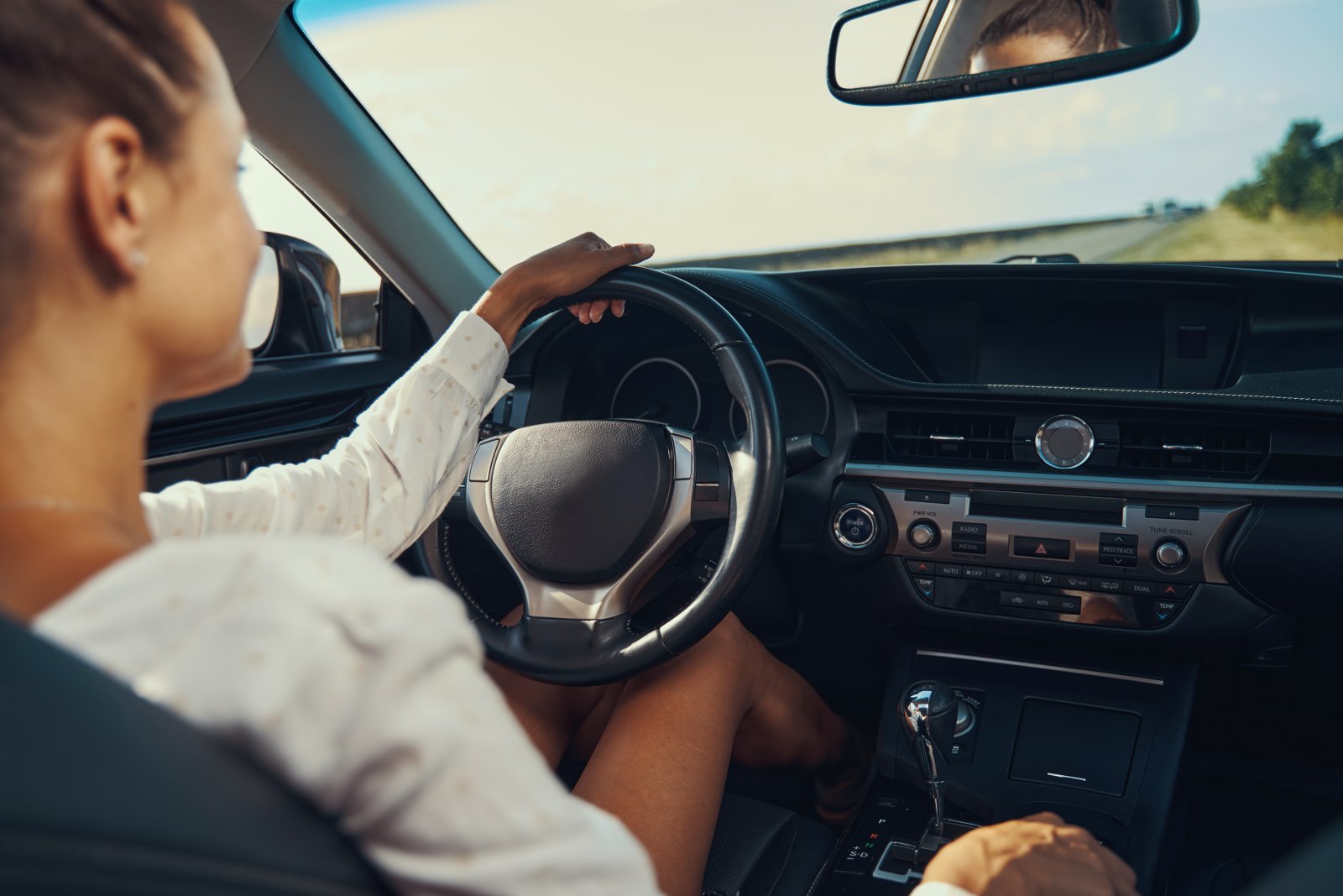 Rola psychologii w nauce jazdy - jak instruktorzy mogą wspierać swoich kursantów? 1 car