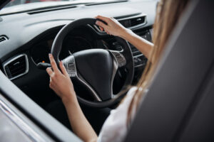Jak zwiększyć pewność siebie za kierownicą jako początkujący kierowca? 10 Jak zwiększyć pewność siebie za kierownicą jako początkujący kierowca?
