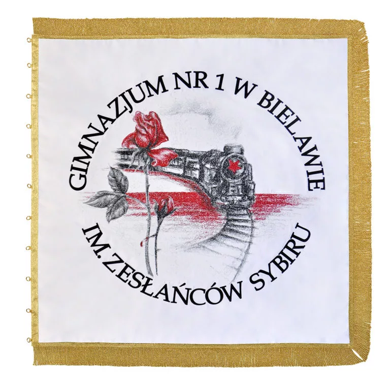 Sztandary w edukacji: jak uczyć patriotyzmu?